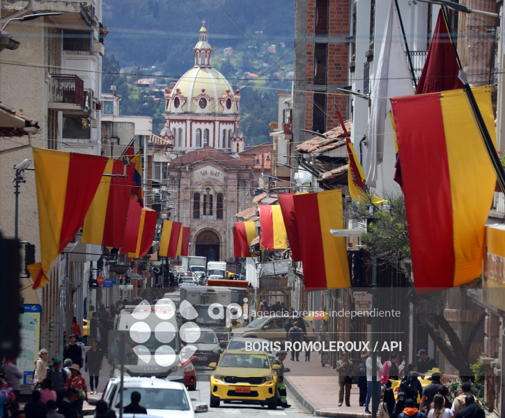 CUENCA-ABANDERAMIENTO-FIESTAS DE FUNDACION