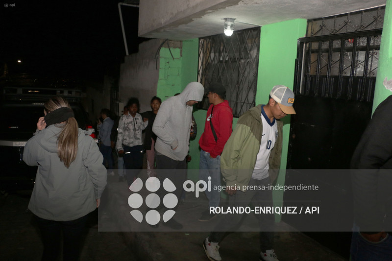 POLICIA OPERATIVOS SEGURIDAD COMITE DEL PUEBLO