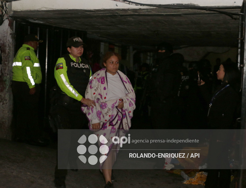 POLICIA OPERATIVOS SEGURIDAD COMITE DEL PUEBLO