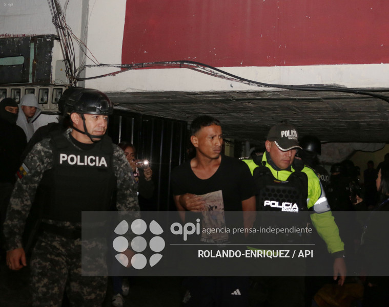 POLICIA OPERATIVOS SEGURIDAD COMITE DEL PUEBLO