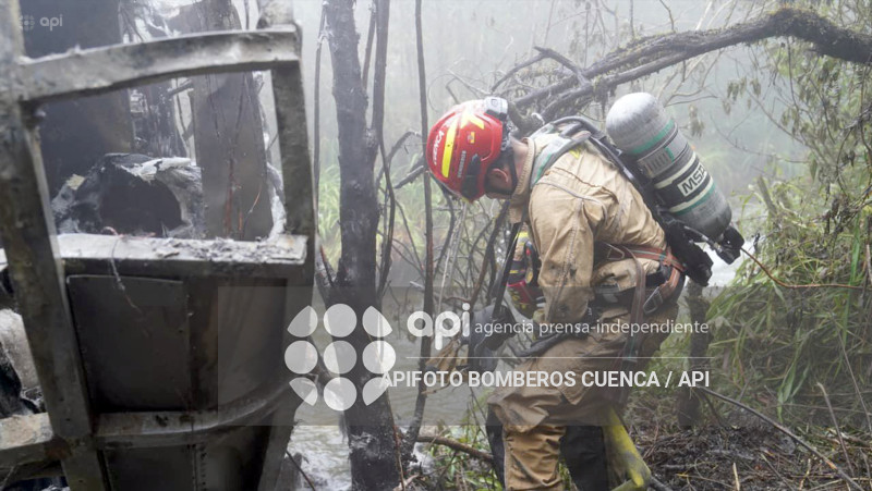 CUENCA-ACCIDENTE BUS-CUENCA-MOLLETURO