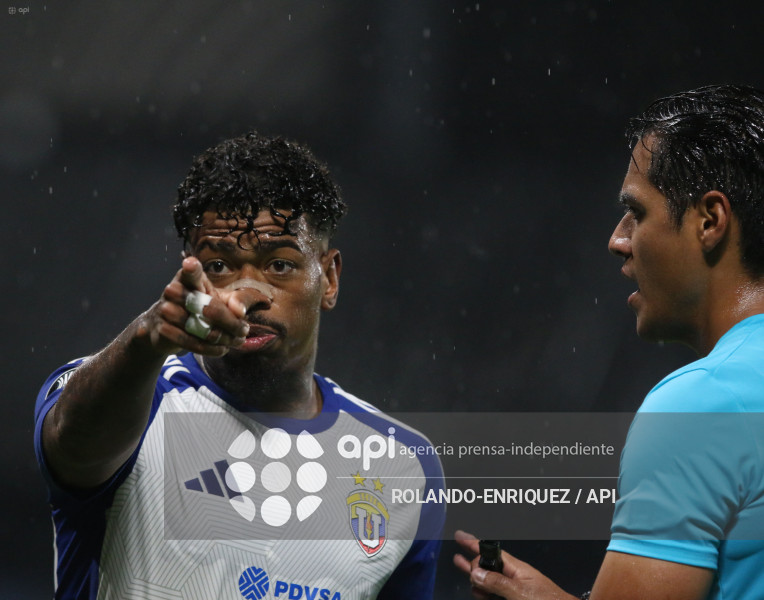 FBL CONMEBOL LIBERTADORES INDEPENDIENTE VALLE VS U CENTRAL