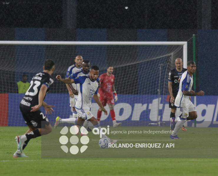 FBL CONMEBOL LIBERTADORES INDEPENDIENTE VALLE VS U CENTRAL