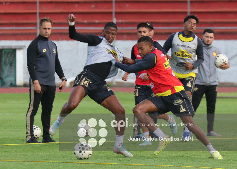 FBL-LIGAECUABET-LEONES FC-AUCAS