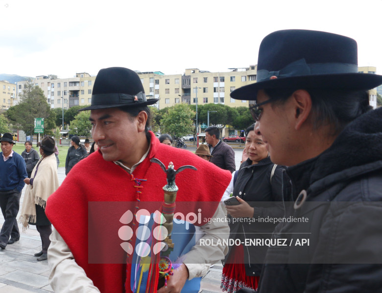 LEONIDAS IZA SECRETARIA DE PUEBLOS