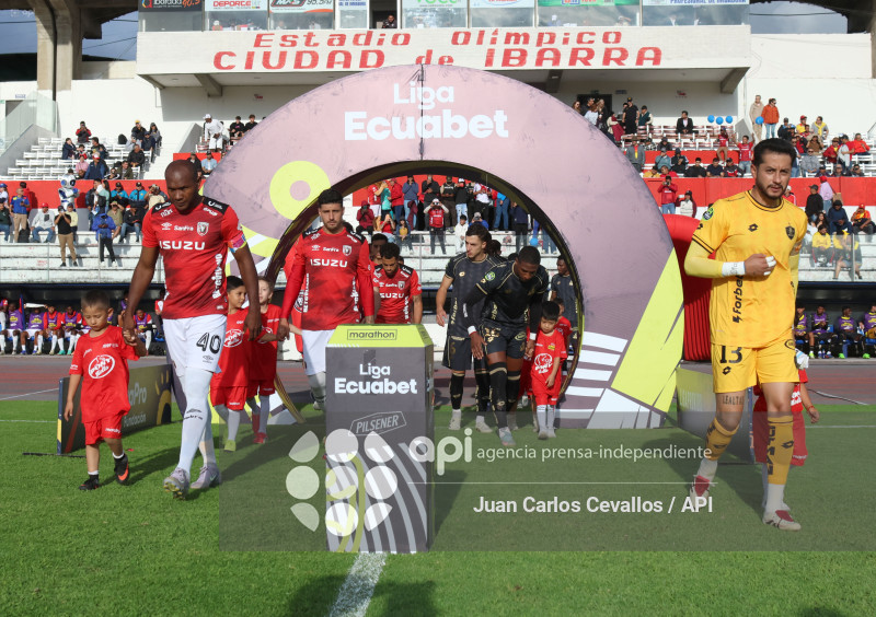 FBL-LIGAECUABET-LEONES FC-AUCAS