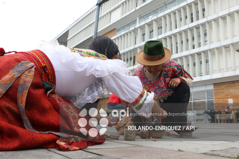 LEONIDAS IZA SECRETARIA DE PUEBLOS