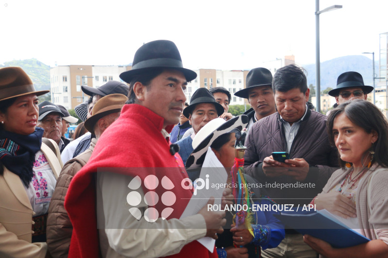 LEONIDAS IZA SECRETARIA DE PUEBLOS