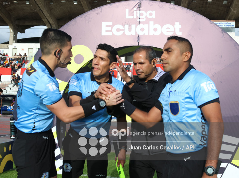 FBL-LIGAECUABET-LEONES FC-AUCAS