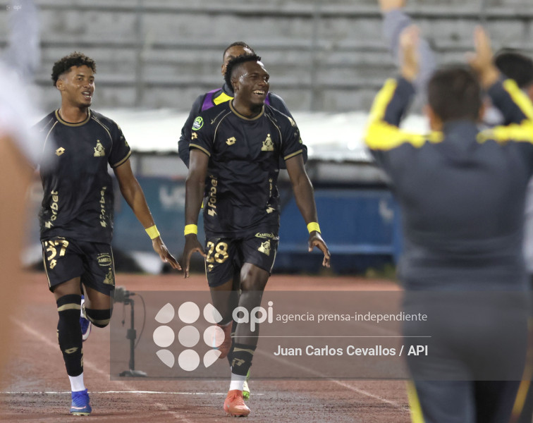 FBL-LIGAECUABET-LEONES FC-AUCAS