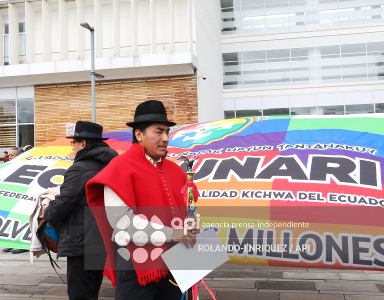 LEONIDAS IZA SECRETARIA DE PUEBLOS