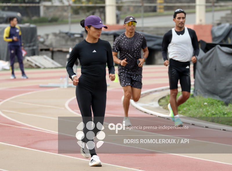 CUENCA-PAULA TORRES-MEDALLISTA MUNDIAL