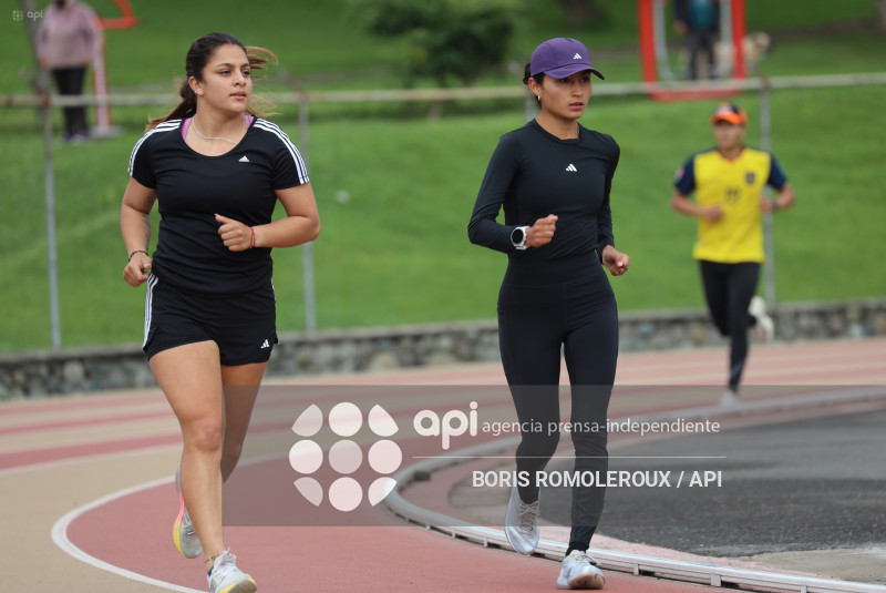 CUENCA-PAULA TORRES-MEDALLISTA MUNDIAL
