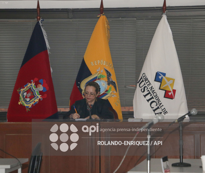 CASO LIGADOS RESOLUCION