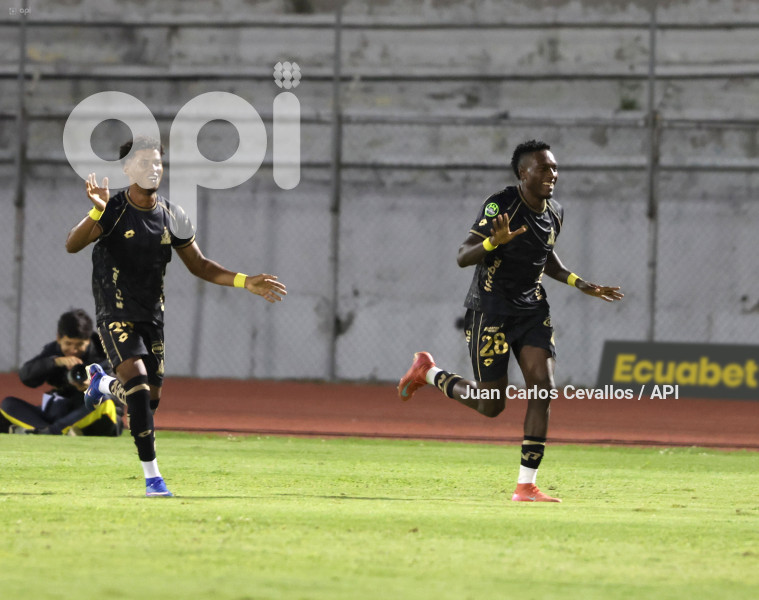 FBL-LIGAECUABET-LEONES FC-AUCAS