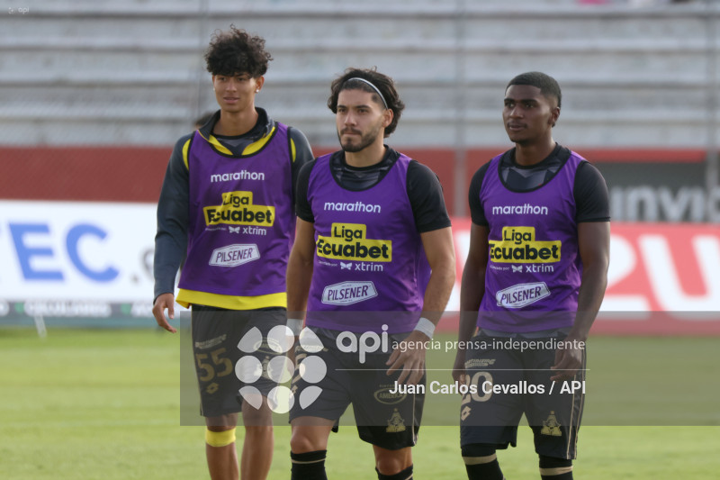 FBL-LIGAECUABET-LEONES FC-AUCAS