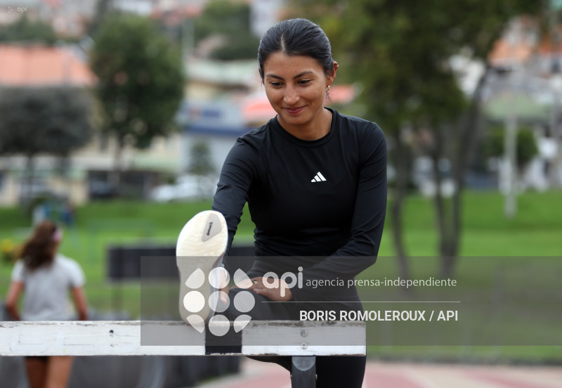 CUENCA-PAULA TORRES-MEDALLISTA MUNDIAL