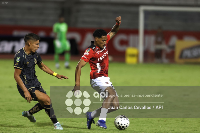 FBL-LIGAECUABET-LEONES FC-AUCAS