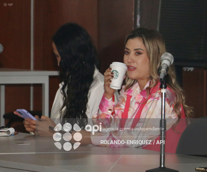 CASO LIGADOS RESOLUCION