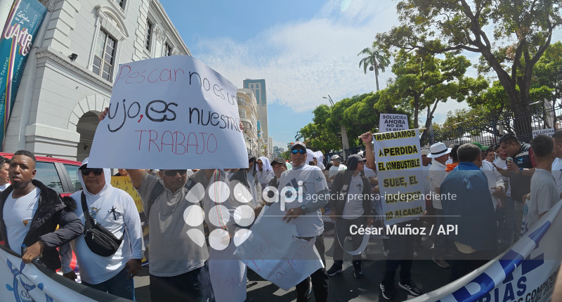 GYE-PROTESTA PESCADORES