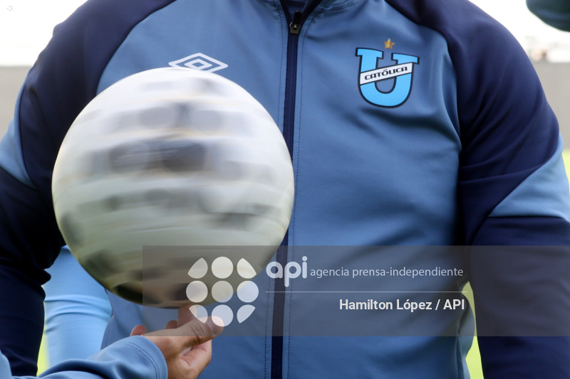 FBL LIGAECUABET CATÓLICA VS LIBERTAD