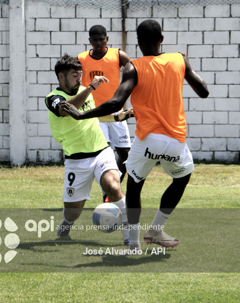 FBL-COPAECUADOR-AFRICANO-INDEPEN