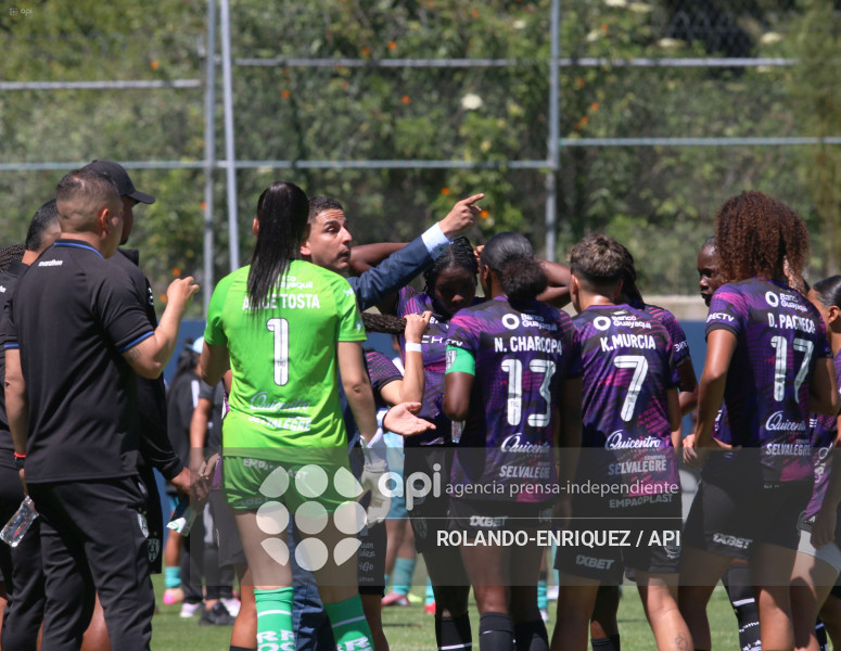FBL SUPERLIGA FEMENINA DRAGONAS IDV VS DEPORTIVO IBARRA