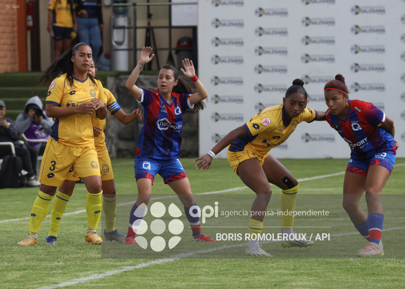 FBL-SUPERLIGA-FEMENINA- CARNERAS UPS-QUITO FC