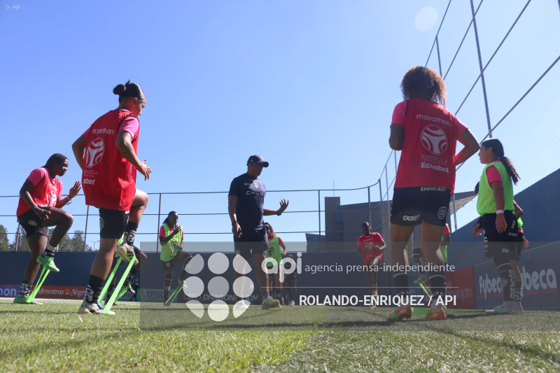 FBL SUPERLIGA FEMENINA DRAGONAS IDV VS DEPORTIVO IBARRA