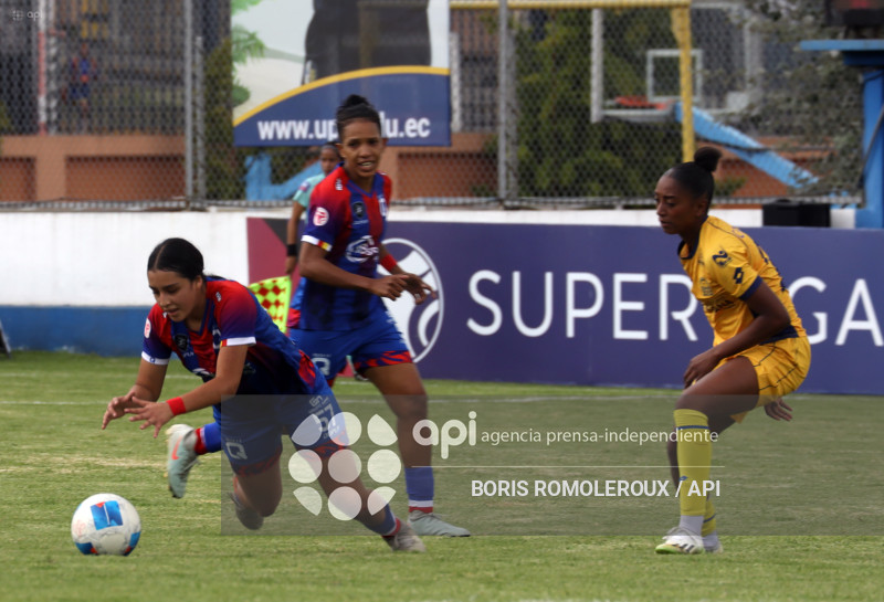 FBL-SUPERLIGA-FEMENINA- CARNERAS UPS-QUITO FC