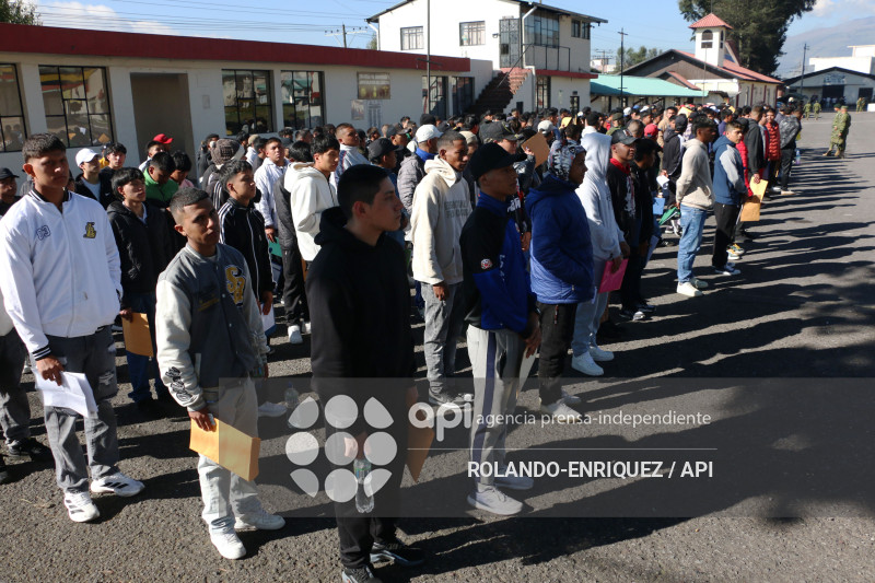 INGRESO ASPIRANTES A SERVICIO MILITAR VOLUNTARIO