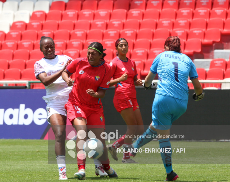 FBL SUPERLIGA FEMENINA LDU DE QUITO VS EL NACIONAL