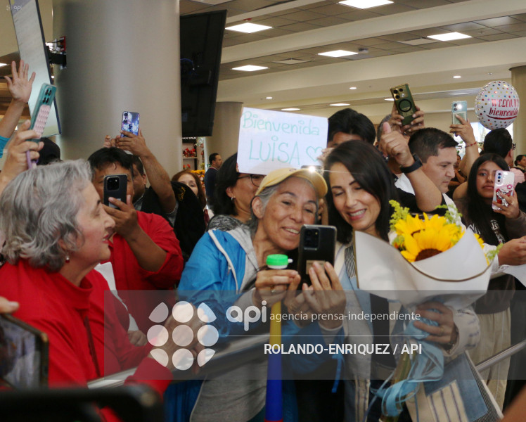 LLEGADA LUISA GONZALEZ
