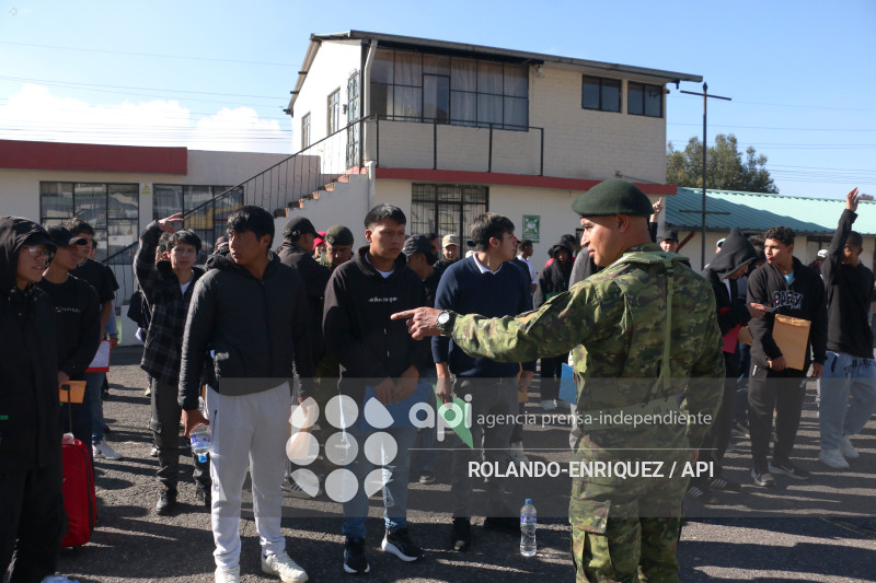 INGRESO ASPIRANTES A SERVICIO MILITAR VOLUNTARIO