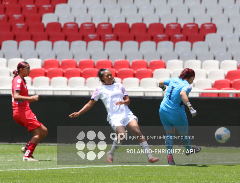 FBL SUPERLIGA FEMENINA LDU DE QUITO VS EL NACIONAL