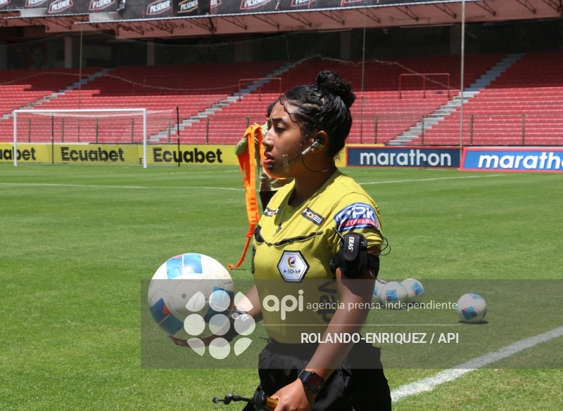 FBL SUPERLIGA FEMENINA LDU DE QUITO VS EL NACIONAL