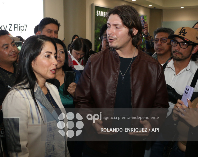 LLEGADA LUISA GONZALEZ