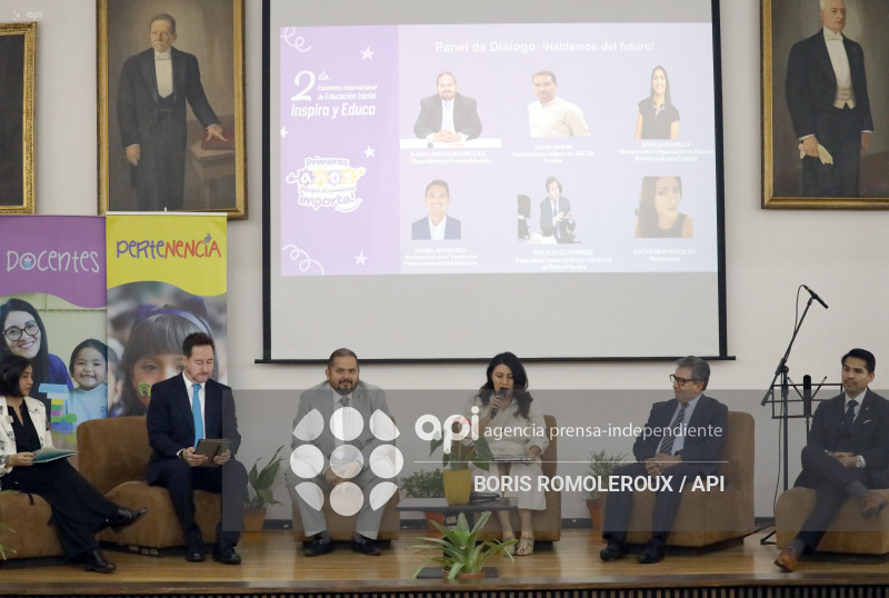 CUENCA-II ECUENTRO INTERNACIONAL DE EDUCACION INICIAL