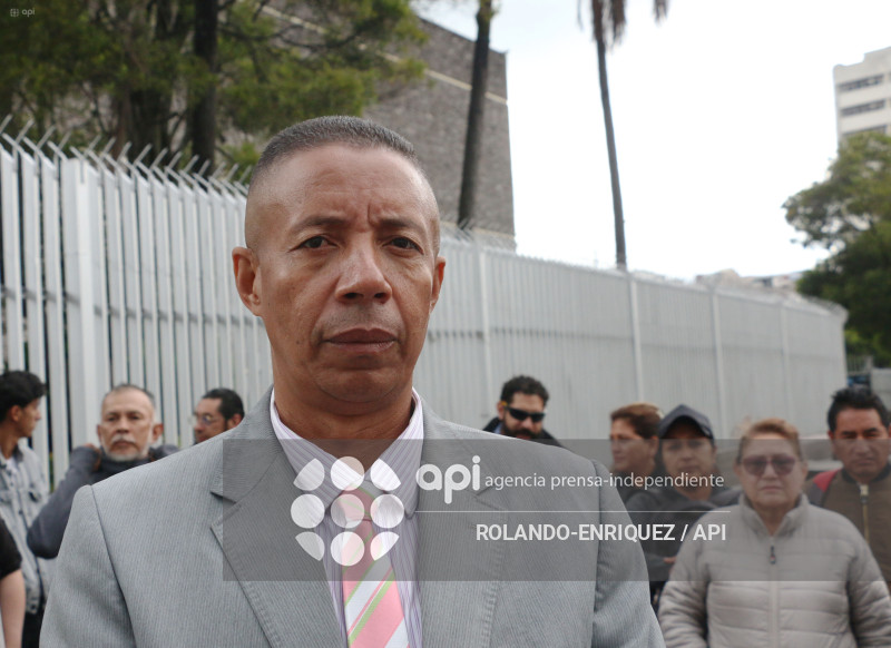 PADRES DE NINOS CON INSUFICIENCIA RENAL EEN LA ASAMBLEA