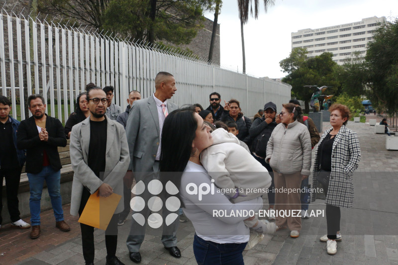 PADRES DE NINOS CON INSUFICIENCIA RENAL EEN LA ASAMBLEA