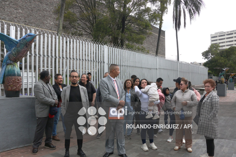 PADRES DE NINOS CON INSUFICIENCIA RENAL EEN LA ASAMBLEA