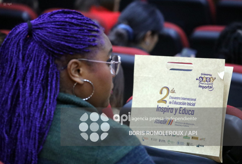 CUENCA-II ECUENTRO INTERNACIONAL DE EDUCACION INICIAL