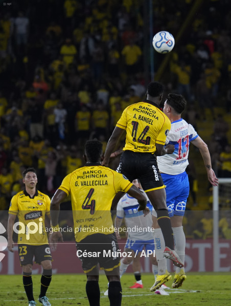 FBL-LIBERTADORES-BARCELONA-U CATOLICA