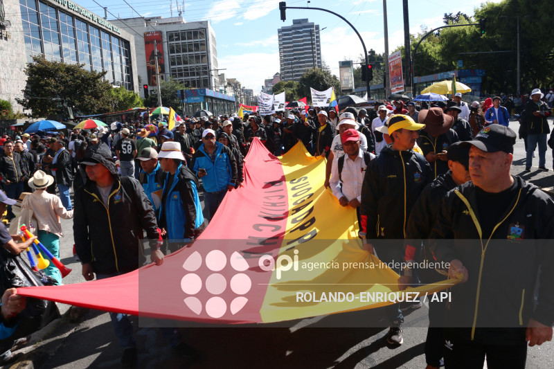 MARCHA 1 DE MAYO QUITO