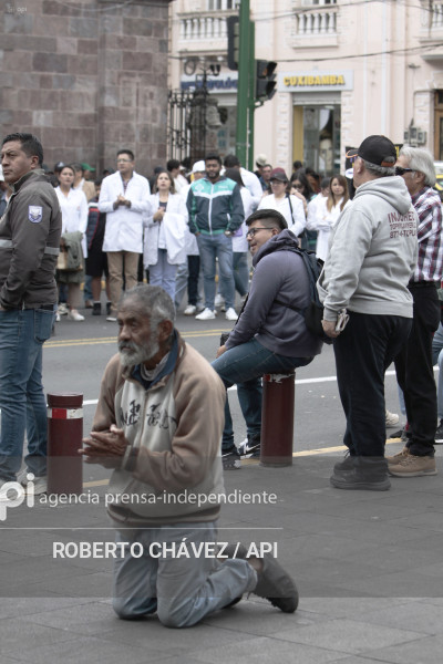 MARCHA 1 DE MAYO AMBATO