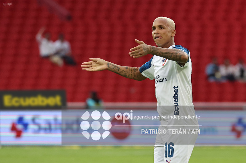 FBL LIGA ECUABET LDU VS GUAYAQUIL CITY