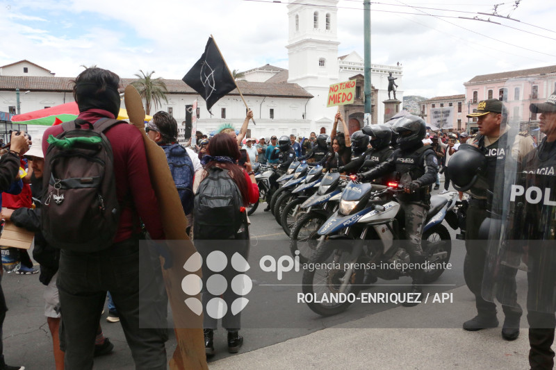 MARCHA 1 DE MAYO QUITO