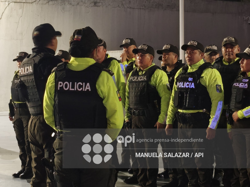 POLICIA TOQUE DE QUEDA EN PICHINCHA