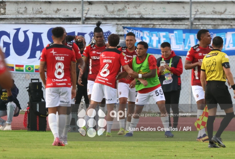 FBL-LIGAECUABET-LEONES FC-EMELEC