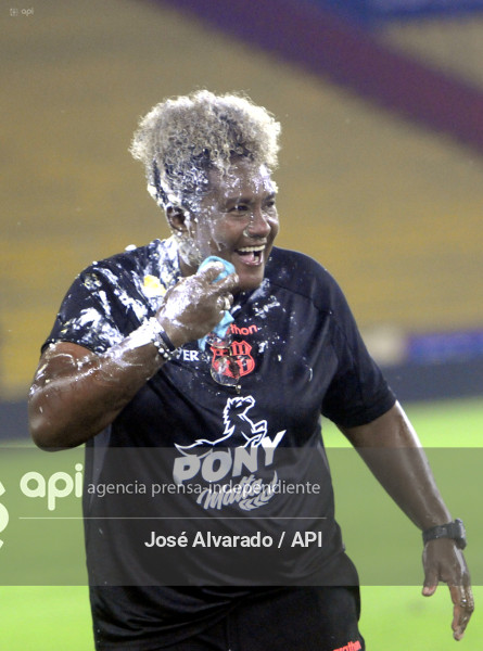FBL-SUPERLIGAFEMENINA-BARCELONA-EMELEC